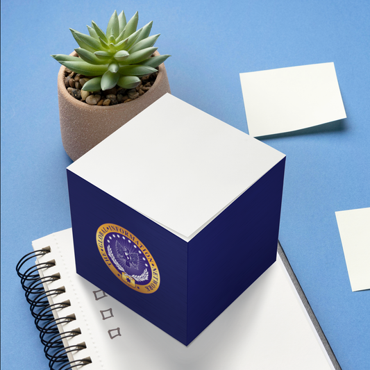 GIN_Post-it_Notes_Lifestyle_2_Mockup.png